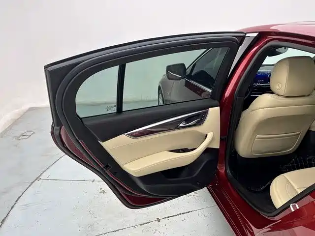 Cadillac CT5 2020 — фото 16