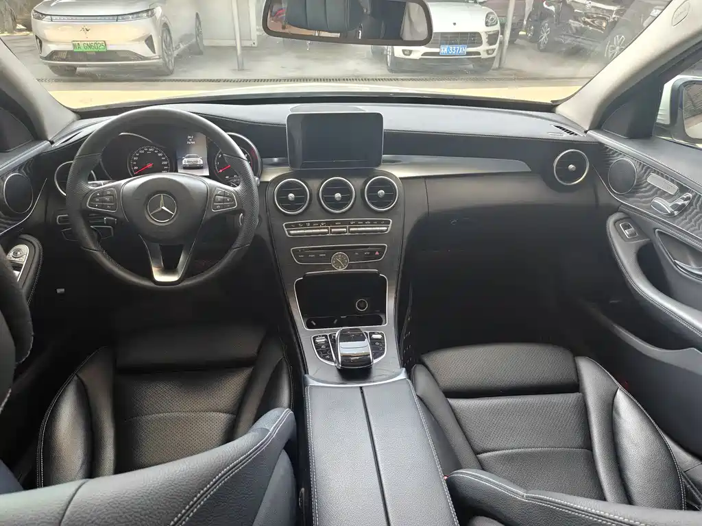Mercedes-Benz C-Class 2015 — фото 10