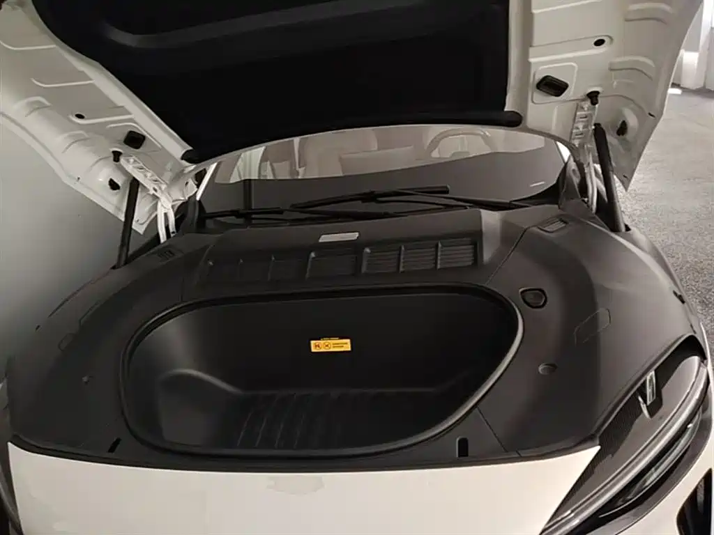 Xiaomi YU7 2025 — фото 20