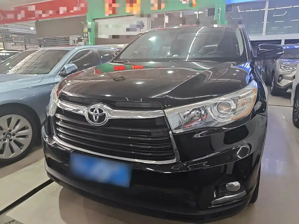 Toyota Highlander 2015 — фото 3