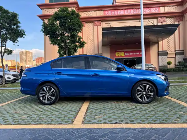 Peugeot 408 2019