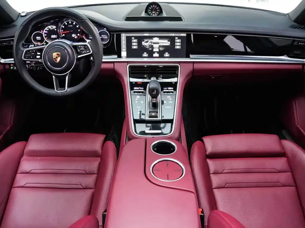 Porsche Panamera 2019 — фото 5