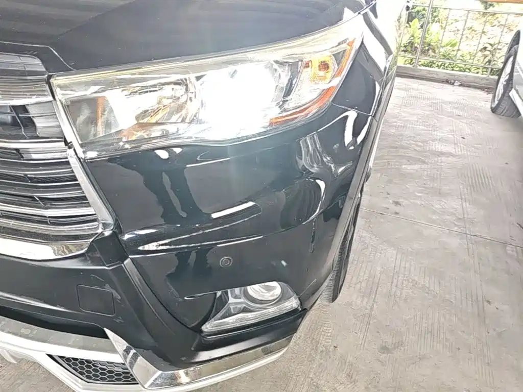Toyota Highlander 2015 — фото 24