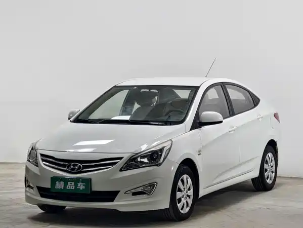 Hyundai Accent 2014
