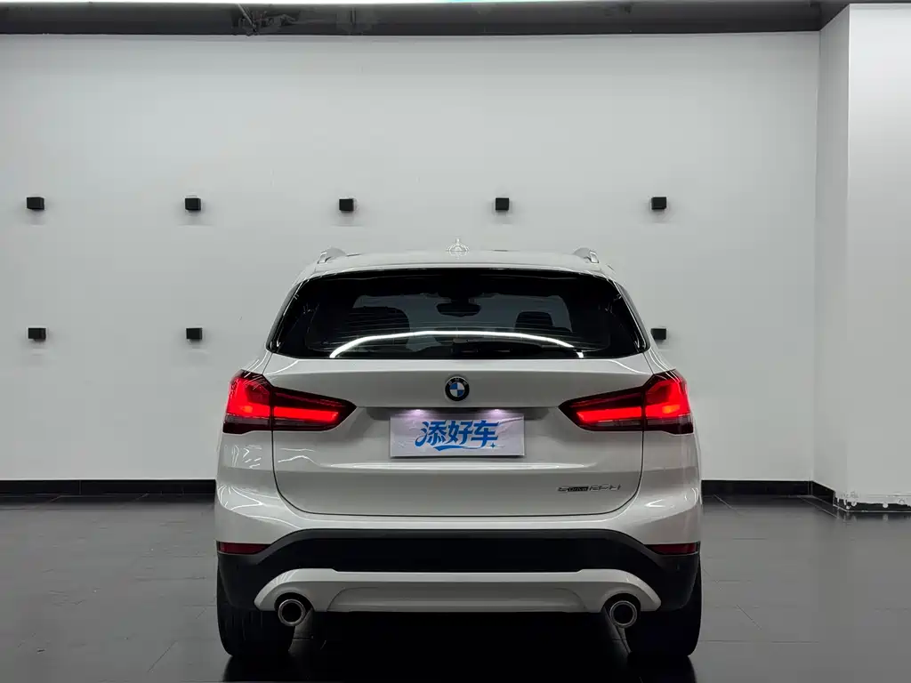 BMW X1 2022 — фото 15