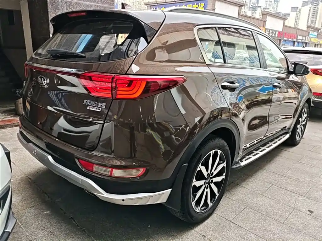 Kia KX5 2017 — фото 7