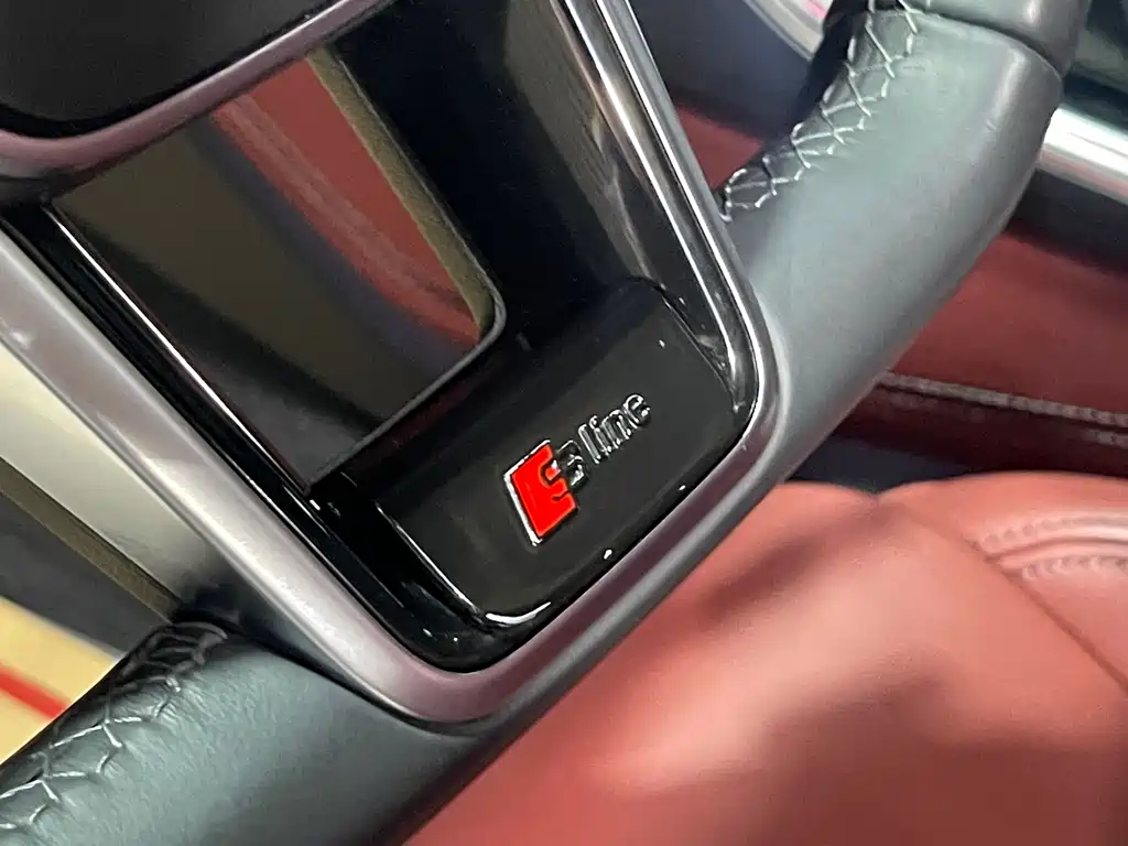 Audi A7L 2022 — фото 10