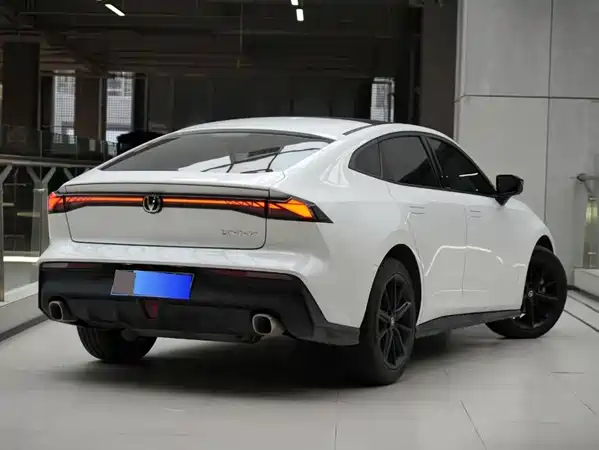 Changan UNI-V 2025