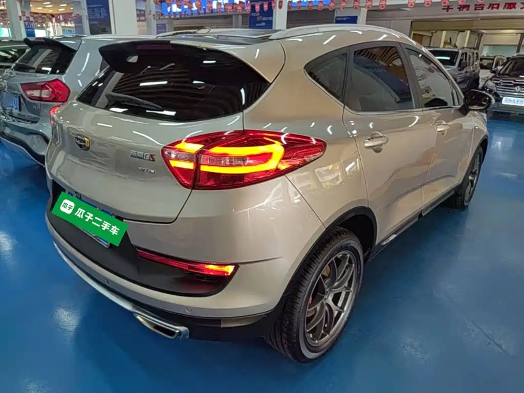 Geely Emgrand GS 2018