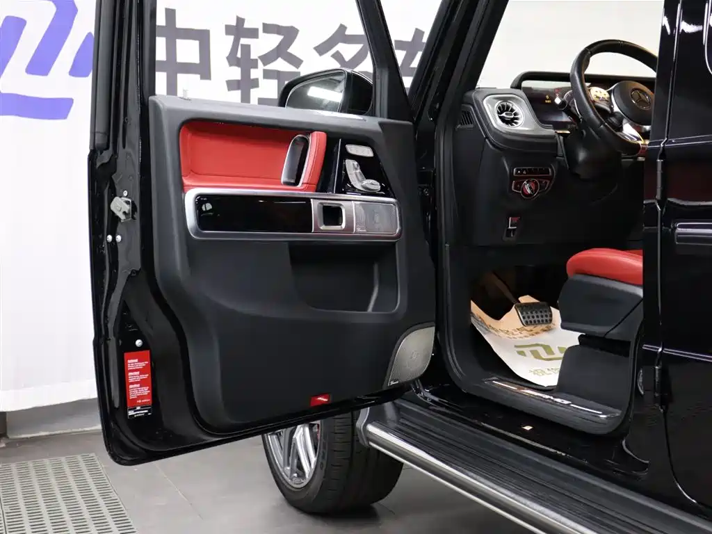 Mercedes-Benz G-Class AMG 2023 — фото 6