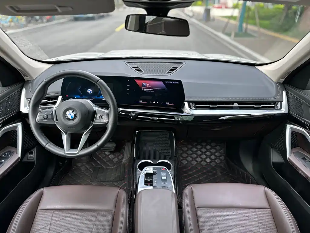 BMW X1 2024 — фото 15