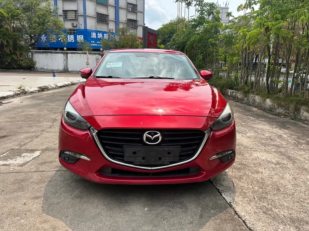 Mazda 3 Axela 2019 — фото 2