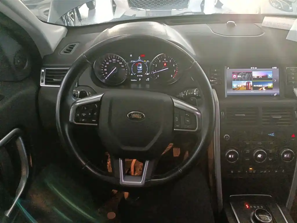 Land Rover Discovery Sport 2019 — фото 8