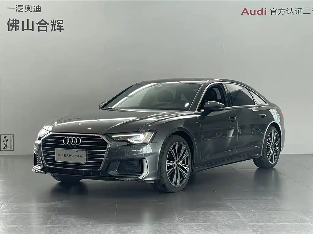 Audi A6L 2022 — фото 1