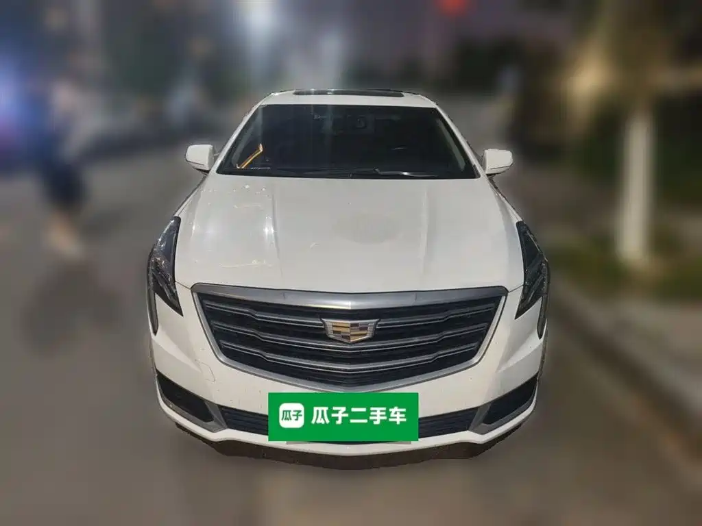 Cadillac XTS 2018 — фото 24