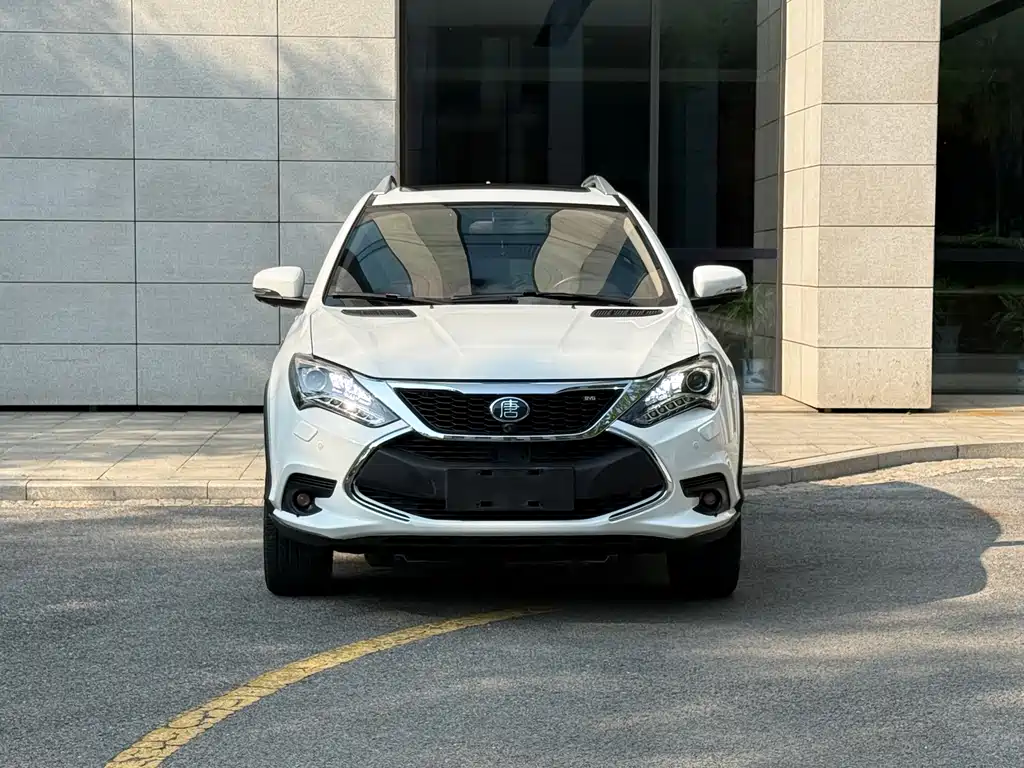 BYD Tang New Energy 2017