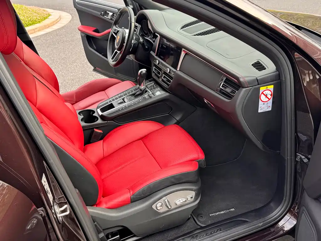 Porsche Macan 2019 — фото 8
