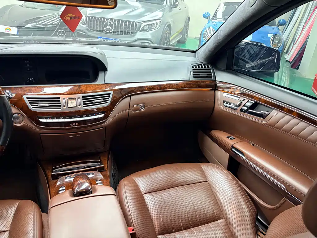 Mercedes-Benz S-Class 2011 — фото 11