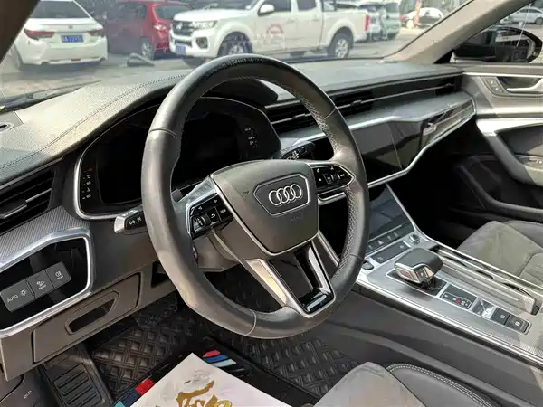 Audi A6L 2021