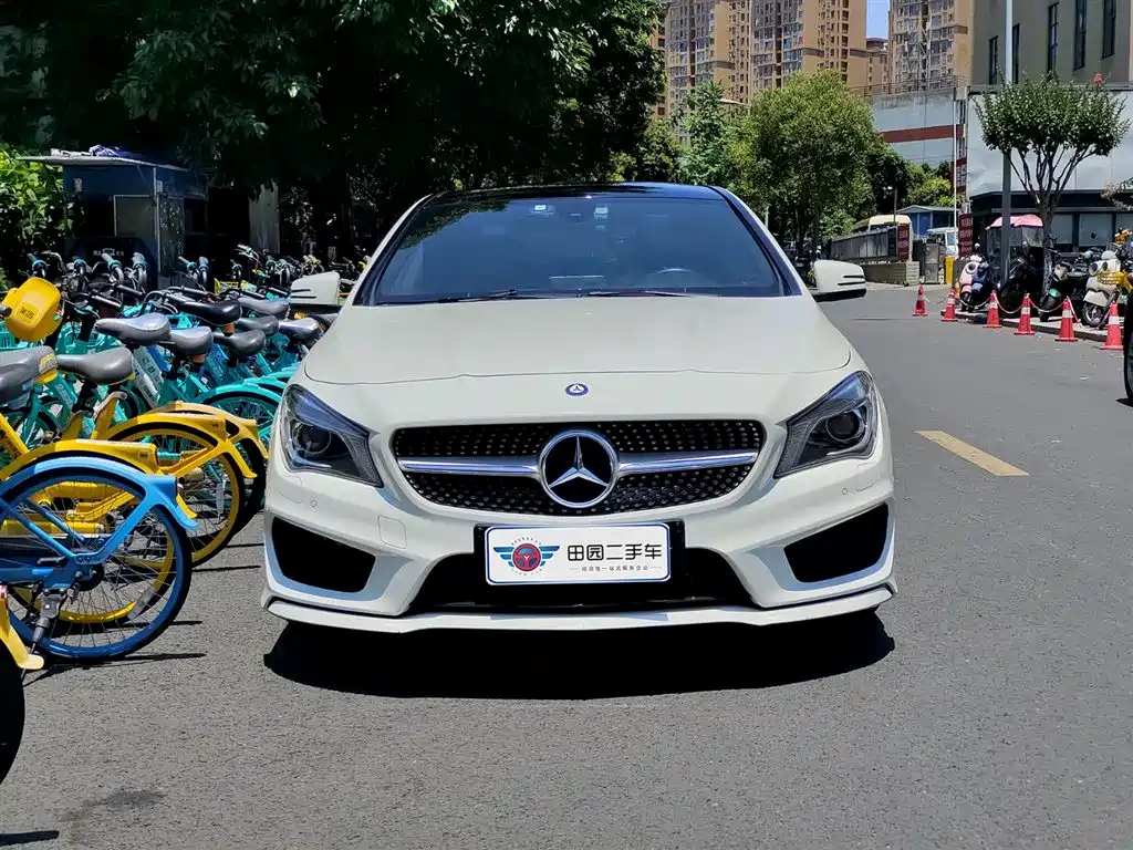 Mercedes-Benz CLA 2016