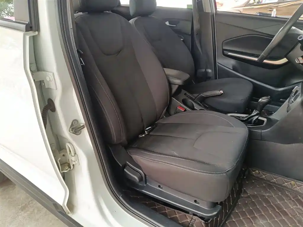 Chery Tiggo 3x 2019 — фото 25