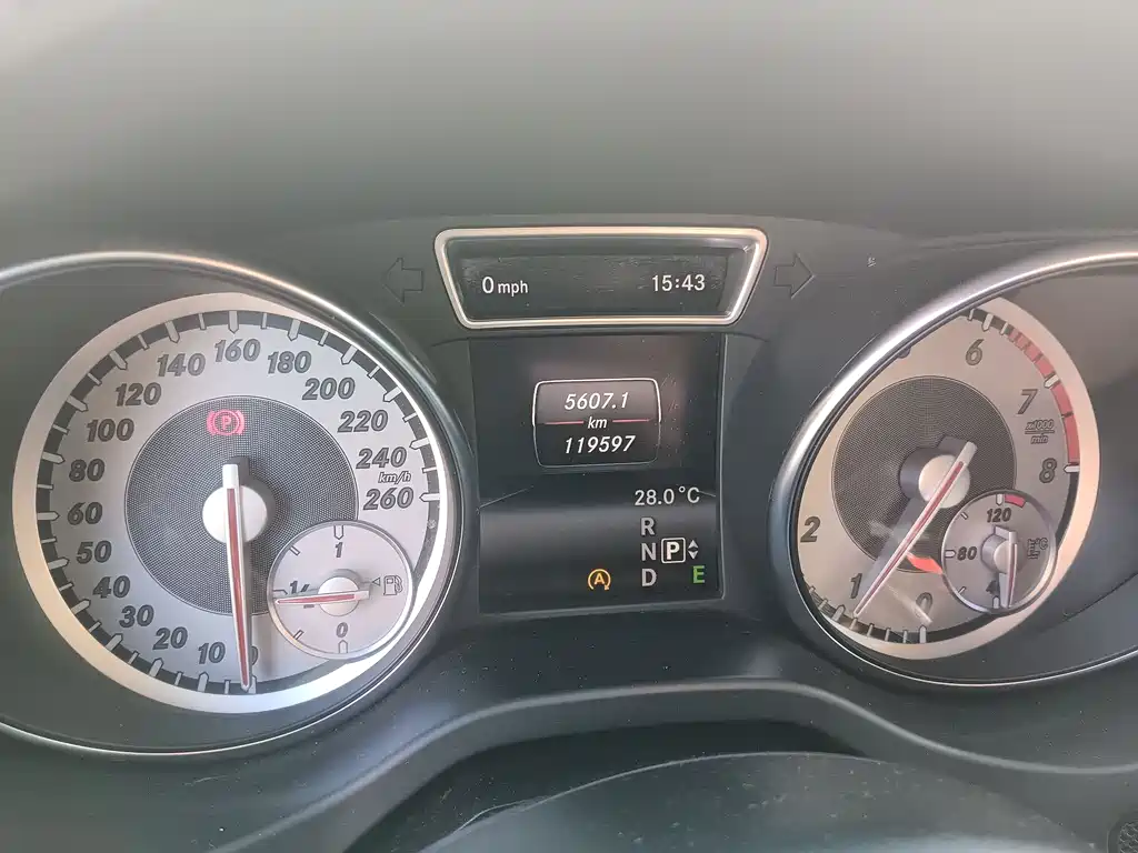 Mercedes-Benz CLA 2015