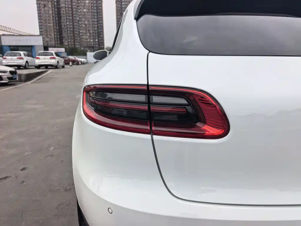 Porsche Macan 2015 — фото 8