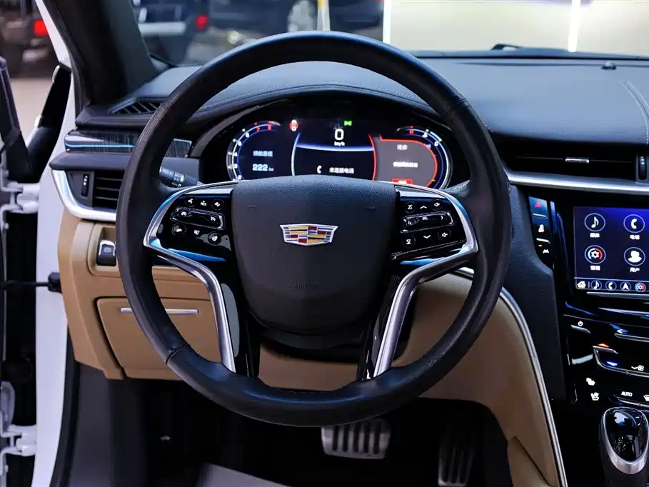 Cadillac XTS 2018 — фото 23