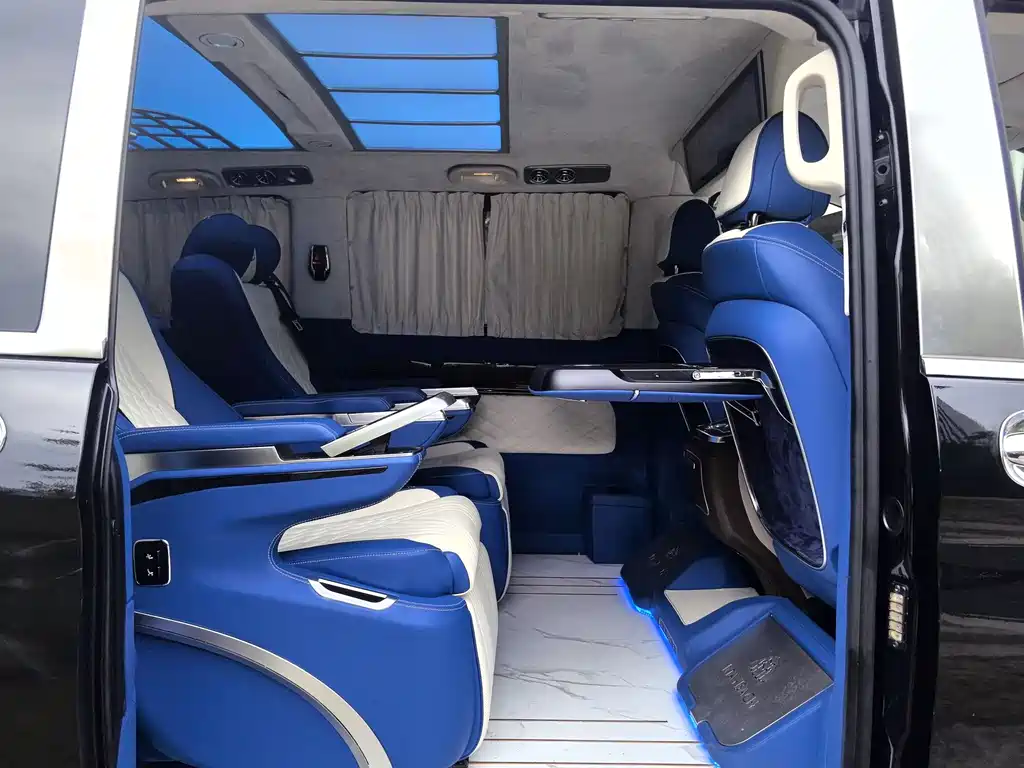 Mercedes-Benz Vito 2022 — фото 10