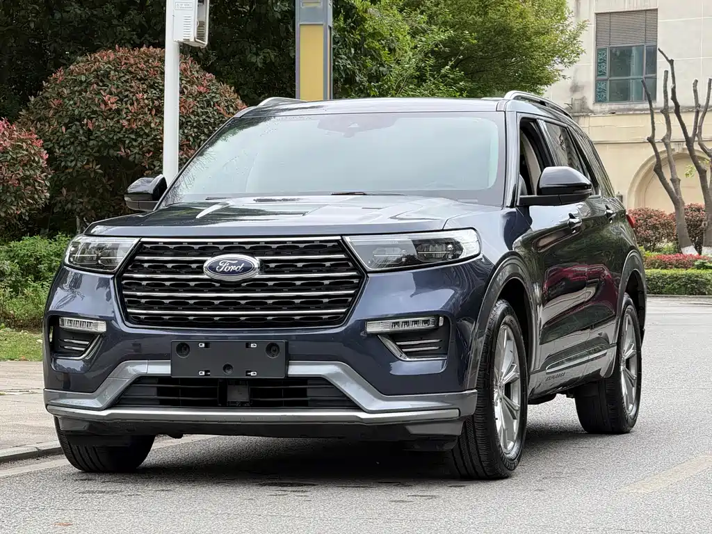 Ford Explorer 2020 — фото 3