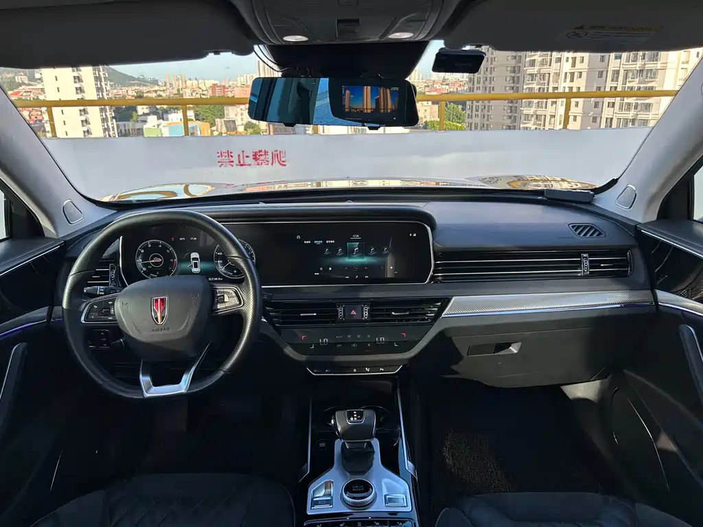 Hongqi HS5 2021