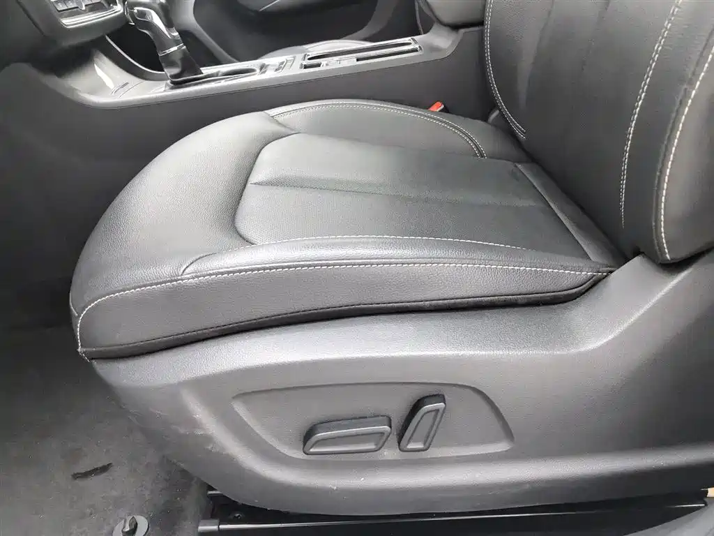 Roewe i6 Classic 2020 — фото 20