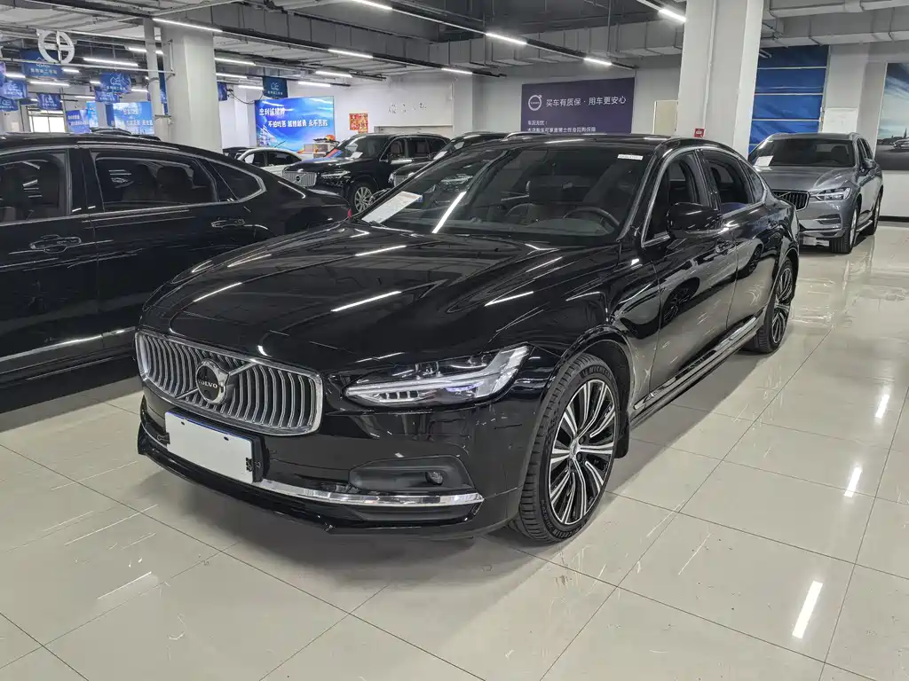 Volvo S90 2021 — фото 1