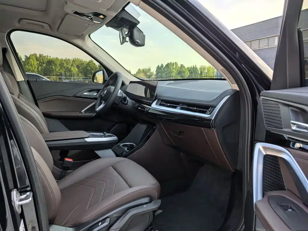 BMW X1 2023 — фото 12