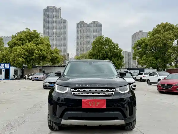Land Rover Discovery 2020