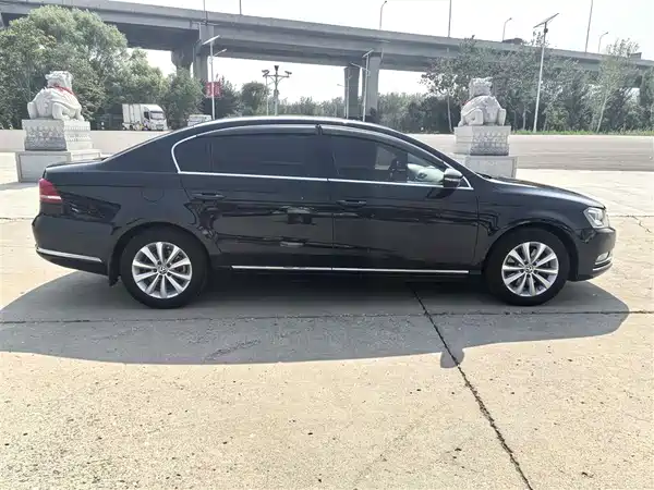 Volkswagen Magotan 2016