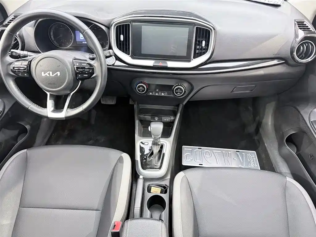 Kia KX1 2021 — фото 15