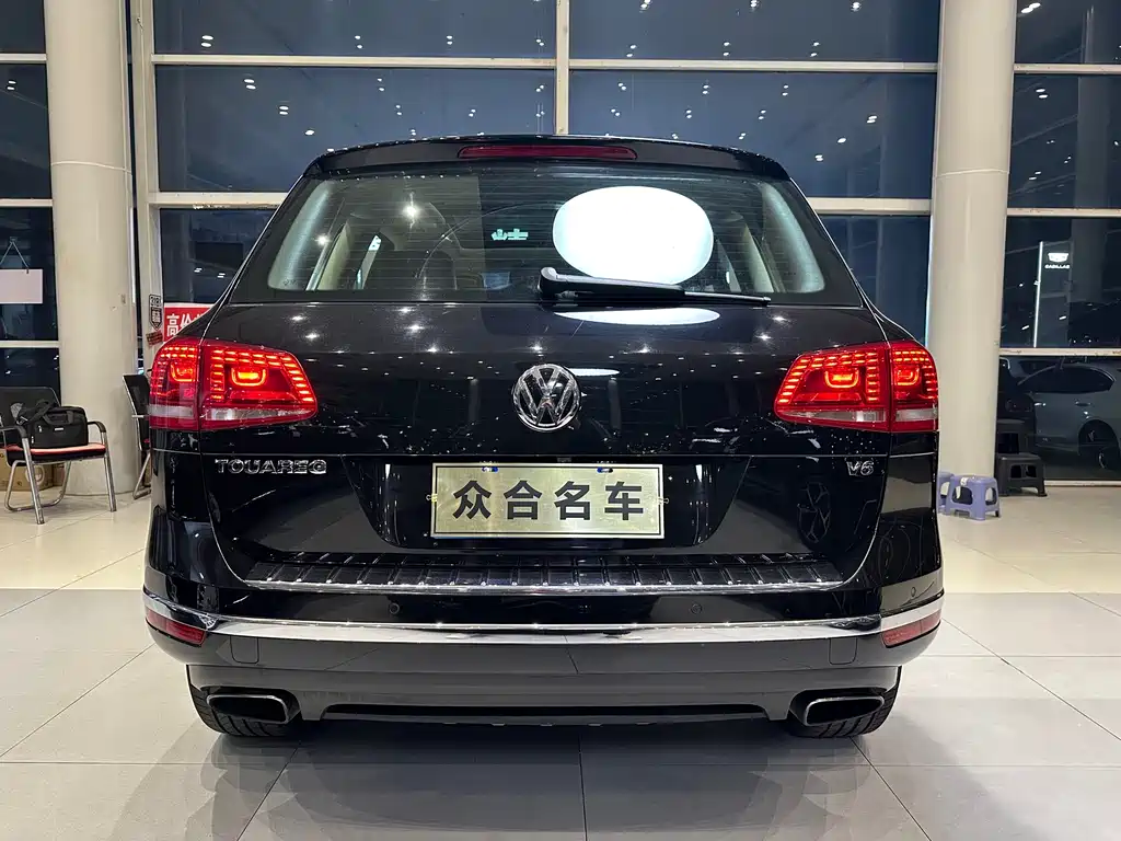 Volkswagen Touareg 2017 — фото 6