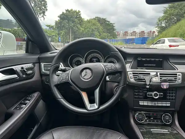 Mercedes-Benz CLS 2013