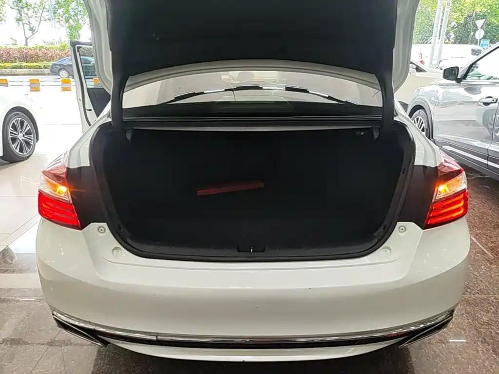 Honda Accord 2017 — фото 19