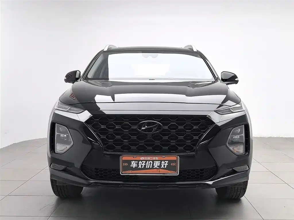 Hyundai Santa Fe 2020 — фото 3