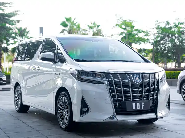 Toyota Alphard 2021