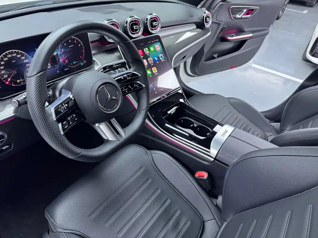 Mercedes-Benz C-Class 2021