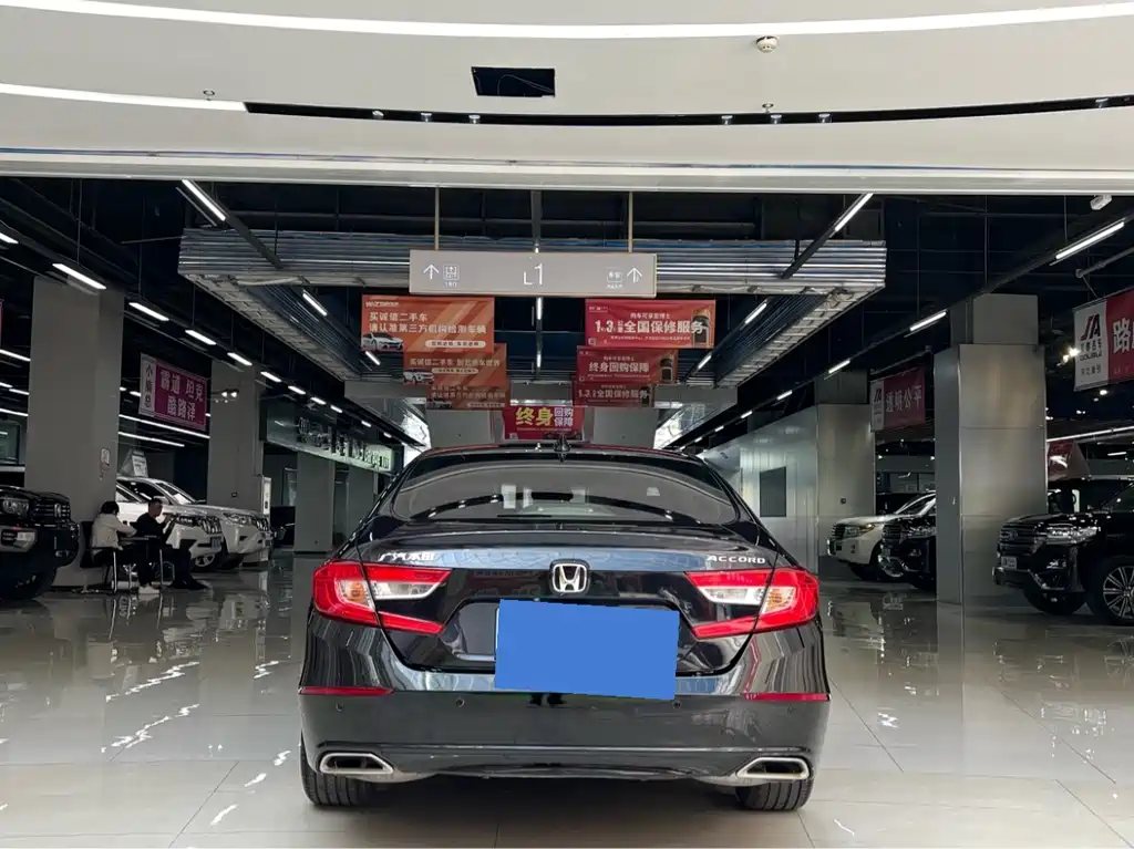 Honda Accord 2018 — фото 6