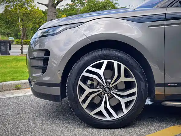 Land Rover Range Rover Evoque 2020