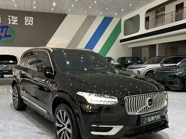 Volvo XC90 2025
