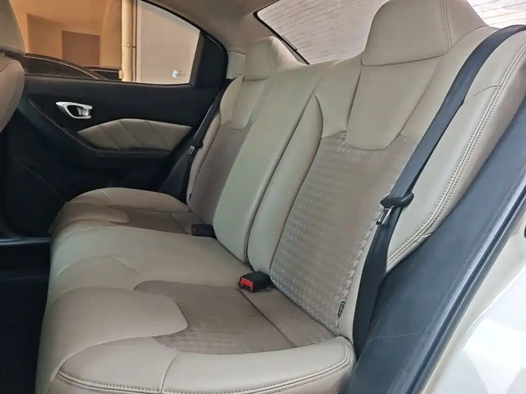 GAC Motor Trumpchi GA3S 2016 — фото 17