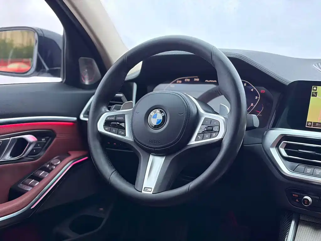 BMW 3 Series 2021 — фото 17