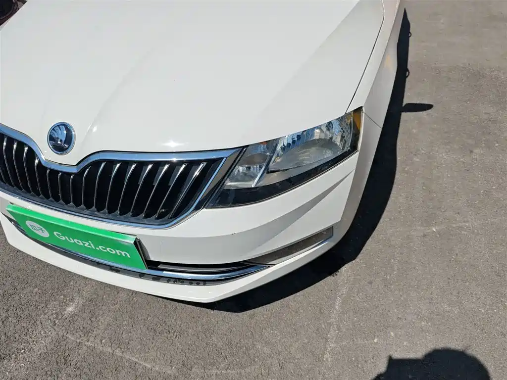 Skoda Rapid 2019 — фото 24