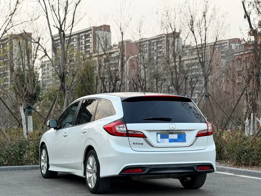 Honda Jade 2016 — фото 10